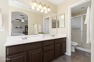 3326 E Hononegh Dr, Phoenix, AZ 85050 - Photo 20