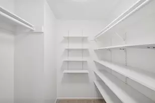 5111 N 83rd St, Scottsdale, AZ 85250 - Photo 18