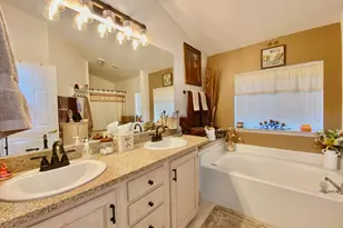 3901 E Pinnacle Peak Rd, Phoenix, AZ 85050 - Photo 40
