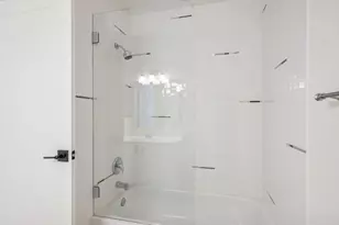 15050 N Thompson Peak Pkwy, Scottsdale, AZ 85260 - Photo 20