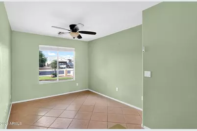 14871 W Watson Lane, Surprise, AZ 85379 - Photo 10