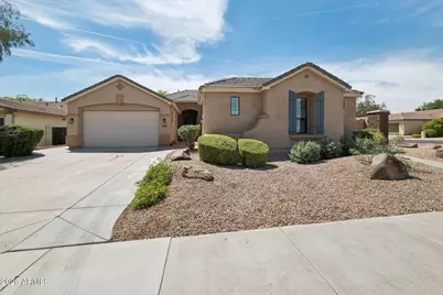 16195 W Glenrosa Avenue, Goodyear, AZ 85395 - Photo 1