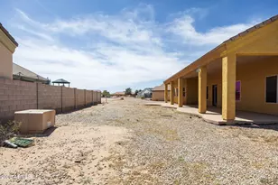 9461 W Kramer Pl, Arizona City, AZ 85123 - Photo 36