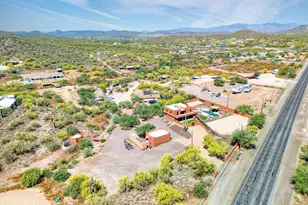 47012 N New River Rd, New River, AZ 85087 - Photo 2