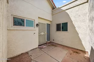 614 S Rio Dr, Chandler, AZ 85225 - Photo 8