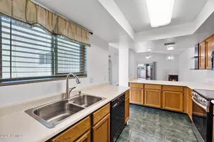614 S Rio Dr, Chandler, AZ 85225 - Photo 16