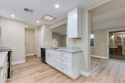 10303 W Bright Angel Circle, Sun City, AZ 85351 - Photo 16
