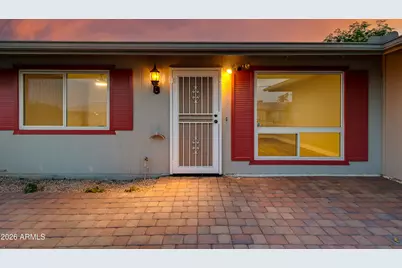 10303 W Bright Angel Circle, Sun City, AZ 85351 - Photo 4