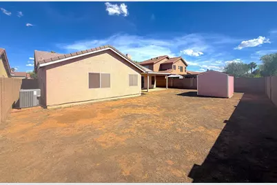 19858 N 33rd Place, Phoenix, AZ 85050 - Photo 2