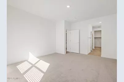 15827 W Cottontail Lane, Surprise, AZ 85387 - Photo 10