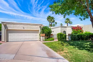 8330 E San Bernardo Dr, Scottsdale, AZ 85258 - Photo 2