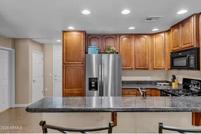 5450 E Deer Valley Drive E #1201, Phoenix, AZ 85054 - Photo 10