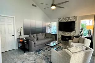 13505 N 92nd Pl, Scottsdale, AZ 85260 - Photo 12