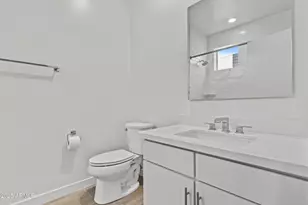 325 E Coronado Rd, Phoenix, AZ 85004 - Photo 28