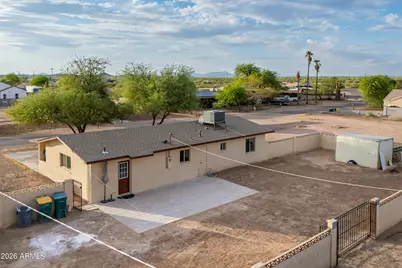 4065 N Catalina Drive, Eloy, AZ 85131 - Photo 2