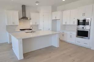 19925 W Mulberry Dr, Buckeye, AZ 85396 - Photo 8