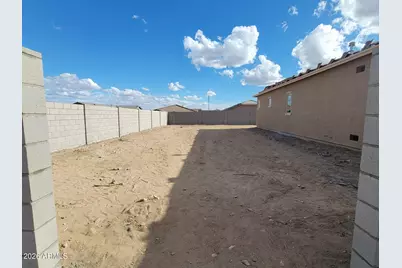 19925 W Mulberry Drive, Buckeye, AZ 85396 - Photo 16