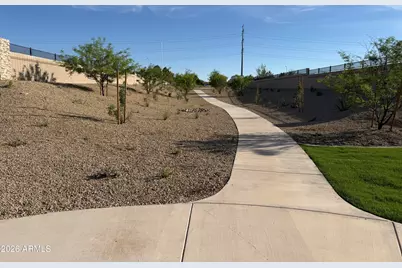 7545 S 47th Drive, Laveen, AZ 85339 - Photo 10