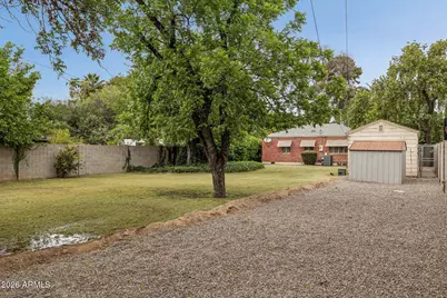 931 W Mackenzie Drive, Phoenix, AZ 85013 - Photo 26