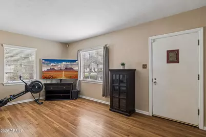 931 W Mackenzie Drive, Phoenix, AZ 85013 - Photo 8
