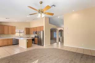 3235 W Bajada Dr, Phoenix, AZ 85083 - Photo 4