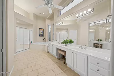 7025 E Carriage Trails Drive, Scottsdale, AZ 85266 - Photo 12