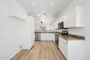 19702 N Emmerson Cir, Maricopa, AZ 85138 - Photo 16