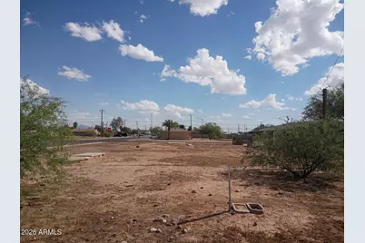 250 E Central Avenue #32, Coolidge, AZ 85128 - Photo 2