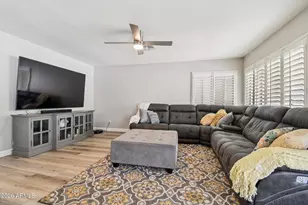 704 E Windsor Dr, Gilbert, AZ 85296 - Photo 12