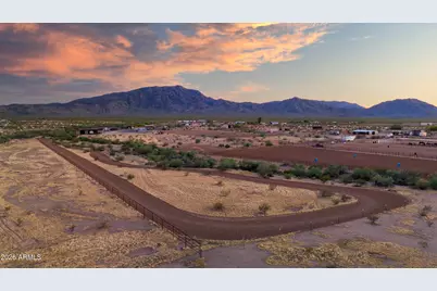 52510 W Williams Road, Aguila, AZ 85320 - Photo 6