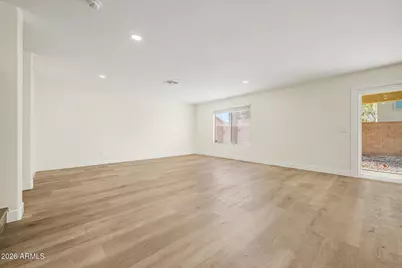 12382 W Turney Avenue, Avondale, AZ 85392 - Photo 8