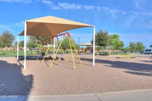 45574 W Tulip Ln, Maricopa, AZ 85139 - Photo 50