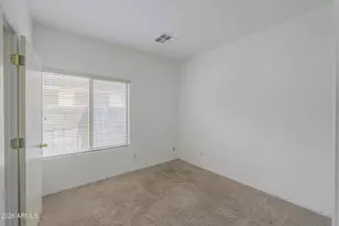 45574 W Tulip Ln, Maricopa, AZ 85139 - Photo 16