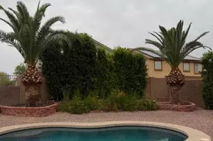 17544 W Port Royale Ln, Surprise, AZ 85388 - Photo 26