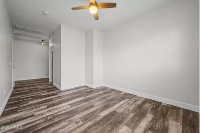 17544 W Port Royale Lane, Surprise, AZ 85388 - Photo 26