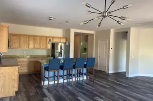 17544 W Port Royale Ln, Surprise, AZ 85388 - Photo 10