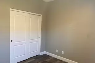 17544 W Port Royale Ln, Surprise, AZ 85388 - Photo 22