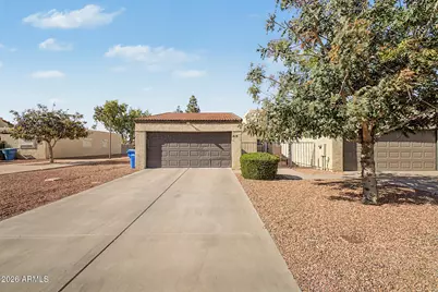 418 E Hidalgo Avenue, Phoenix, AZ 85040 - Photo 1