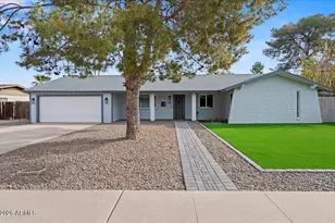 11615 N 30th St, Phoenix, AZ 85028 - Photo 2