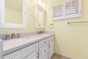 1211 W Hayward Ave, Phoenix, AZ 85021 - Photo 24