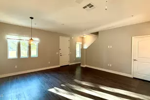 2821 S Skyline Dr, Mesa, AZ 85212 - Photo 4