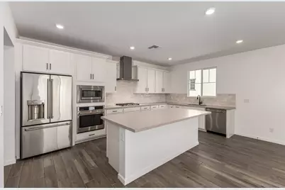 2434 W Maximo Way, Phoenix, AZ 85085 - Photo 12