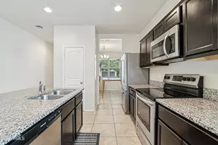 11667 E Marigold Ln, Florence, AZ 85132 - Photo 10