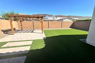 20948 E Thornton Rd, Queen Creek, AZ 85142 - Photo 24