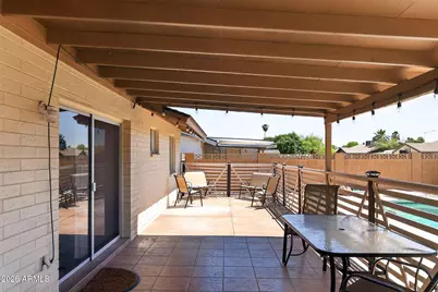 10545 W Diana Avenue, Peoria, AZ 85345 - Photo 8