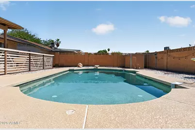 10545 W Diana Avenue, Peoria, AZ 85345 - Photo 12