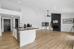 9003 E Windrose Dr, Scottsdale, AZ 85260 - Photo 14
