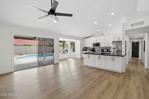 9003 E Windrose Dr, Scottsdale, AZ 85260 - Photo 16