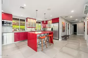 13208 N Hayden Rd, Scottsdale, AZ 85260 - Photo 14