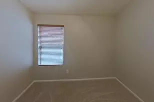 41334 W Hayden Dr, Maricopa, AZ 85138 - Photo 14